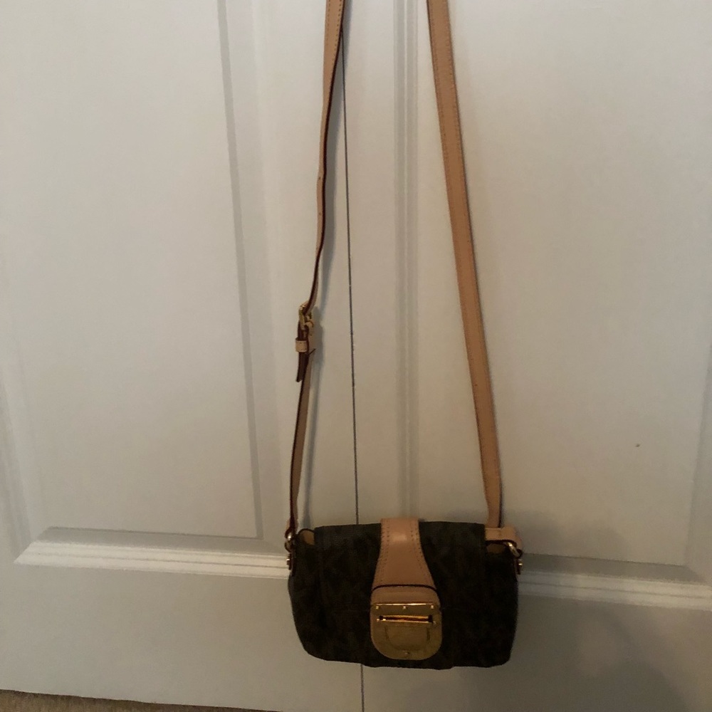 Michael Kors Crossbody
